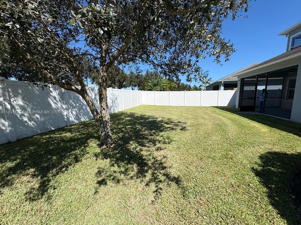 待售: $699,999 (5 贝兹, 3 浴室, 0 平方英尺)