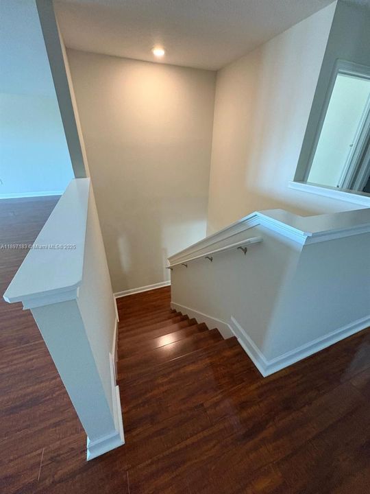 待售: $699,999 (5 贝兹, 3 浴室, 0 平方英尺)