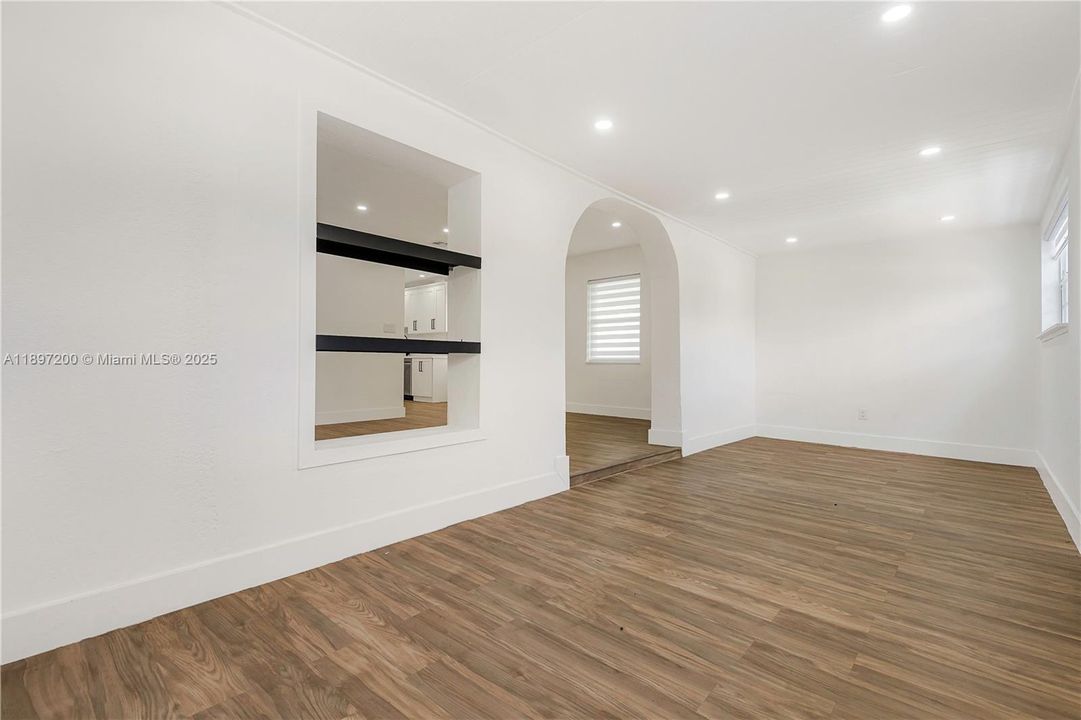 Active With Contract: $565,000 (4 beds, 2 baths, 1444 Square Feet)