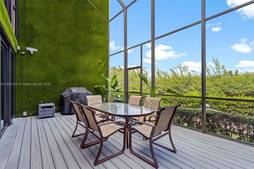 En Renta: $8,000 (2 camas, 2 baños, 2651 Pies cuadrados)