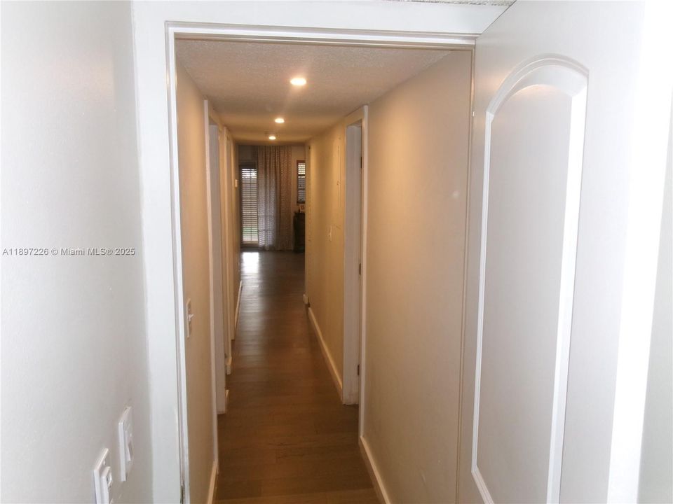 For Sale: $699,000 (3 beds, 2 baths, 1610 Square Feet)