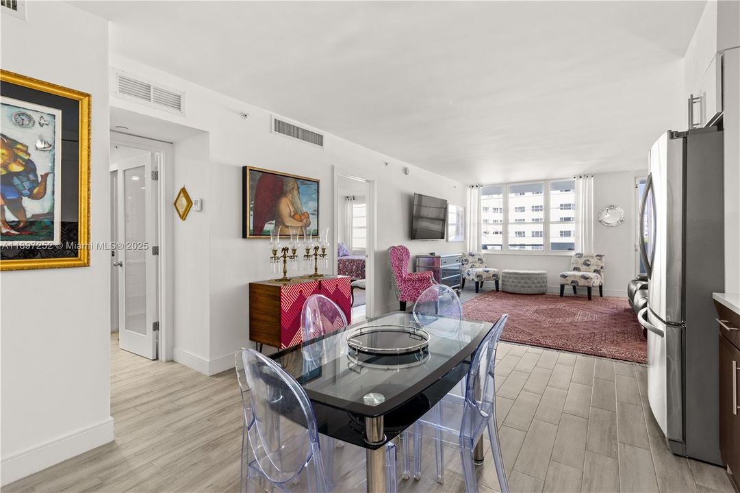 For Sale: $729,000 (1 beds, 1 baths, 845 Square Feet)