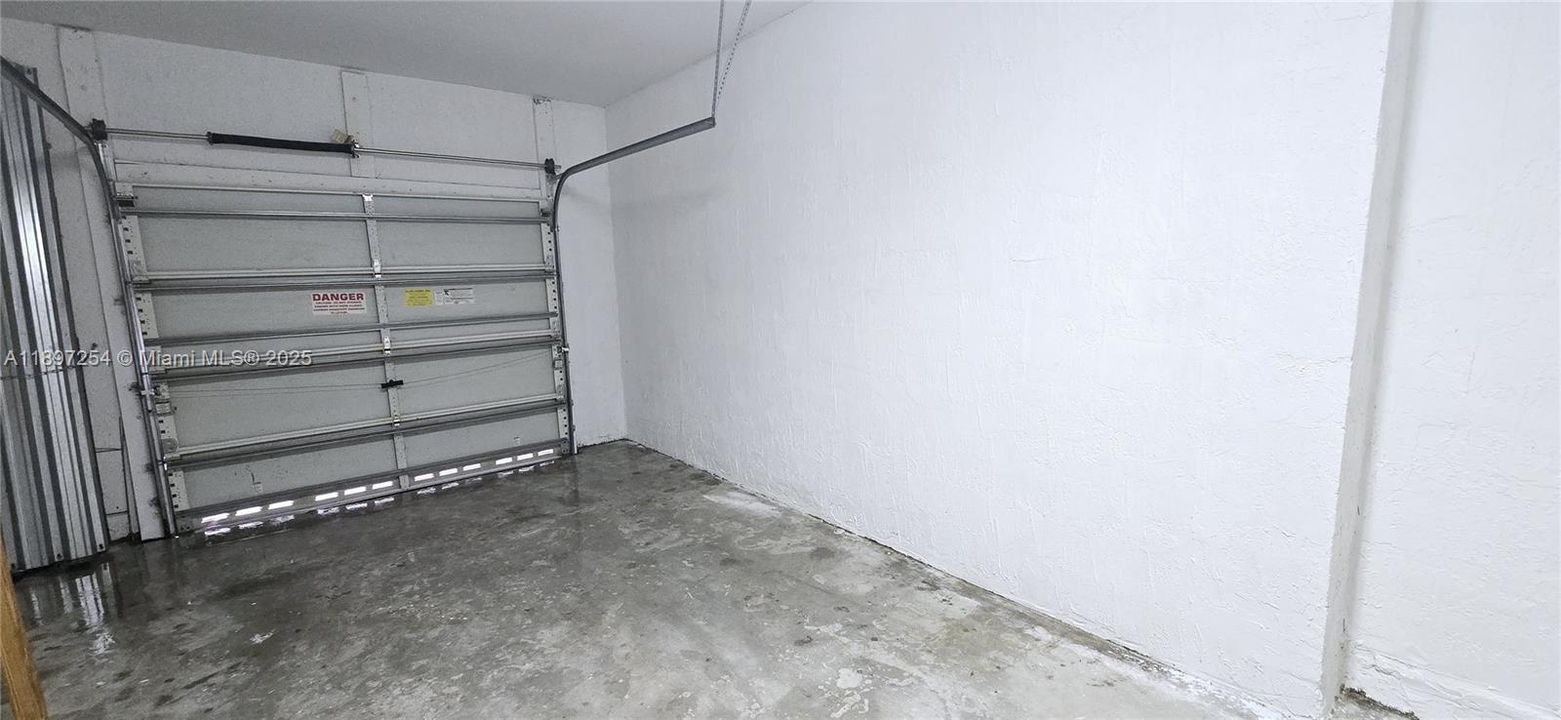 En Venta: $290,000 (2 camas, 2 baños, 1022 Pies cuadrados)