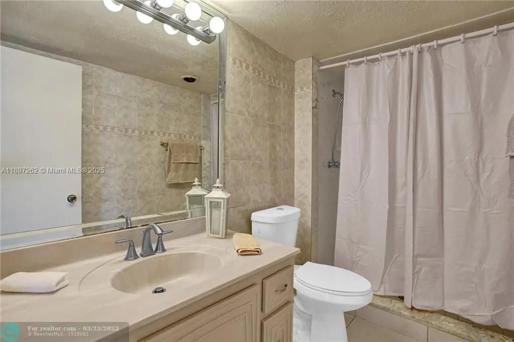 Active With Contract: $75,000 (3 beds, 2 baths, 1458 Square Feet)