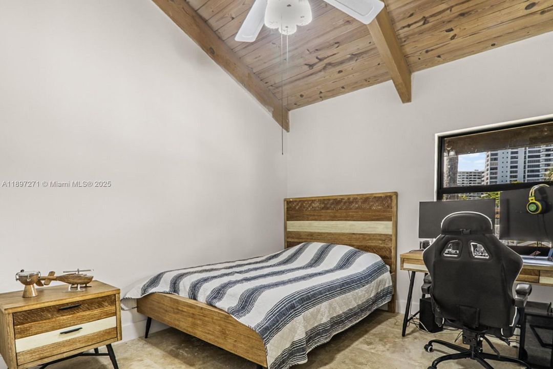 待售: $770,000 (3 贝兹, 2 浴室, 1624 平方英尺)