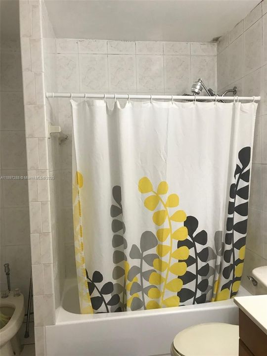 Недавно арендовано: $2,100 (2 спален, 1 ванн, 871 Квадратных фут)