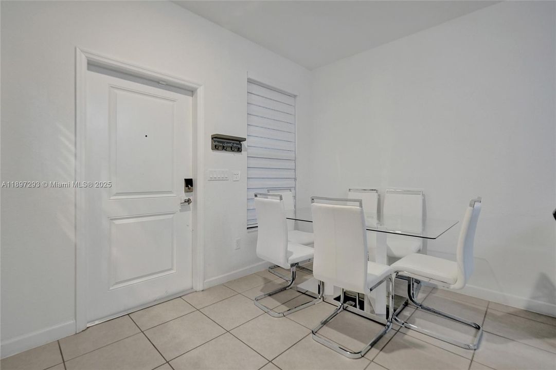 En Renta: $3,400 (3 camas, 2 baños, 1507 Pies cuadrados)