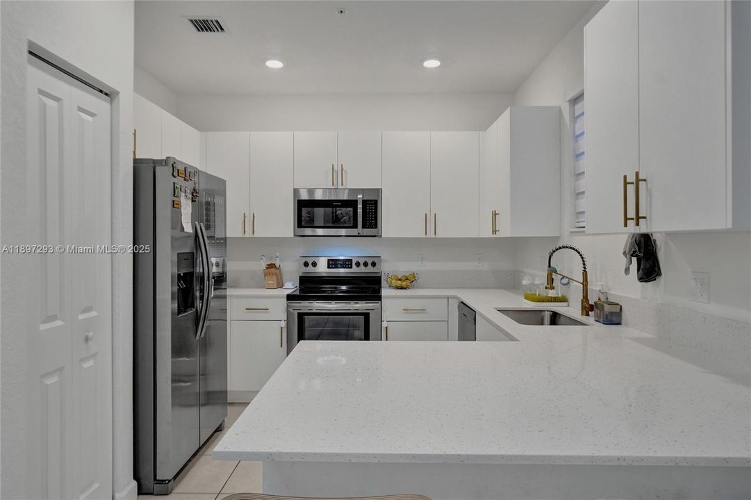 En Renta: $3,400 (3 camas, 2 baños, 1507 Pies cuadrados)