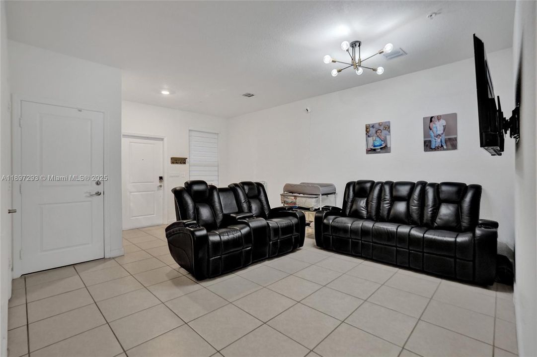 En Renta: $3,400 (3 camas, 2 baños, 1507 Pies cuadrados)