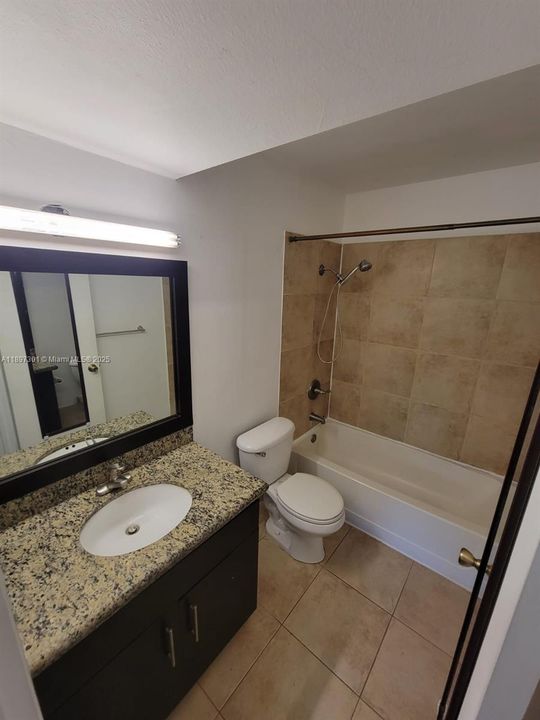 Recientemente alquilado: $1,600 (1 camas, 1 baños, 595 Pies cuadrados)