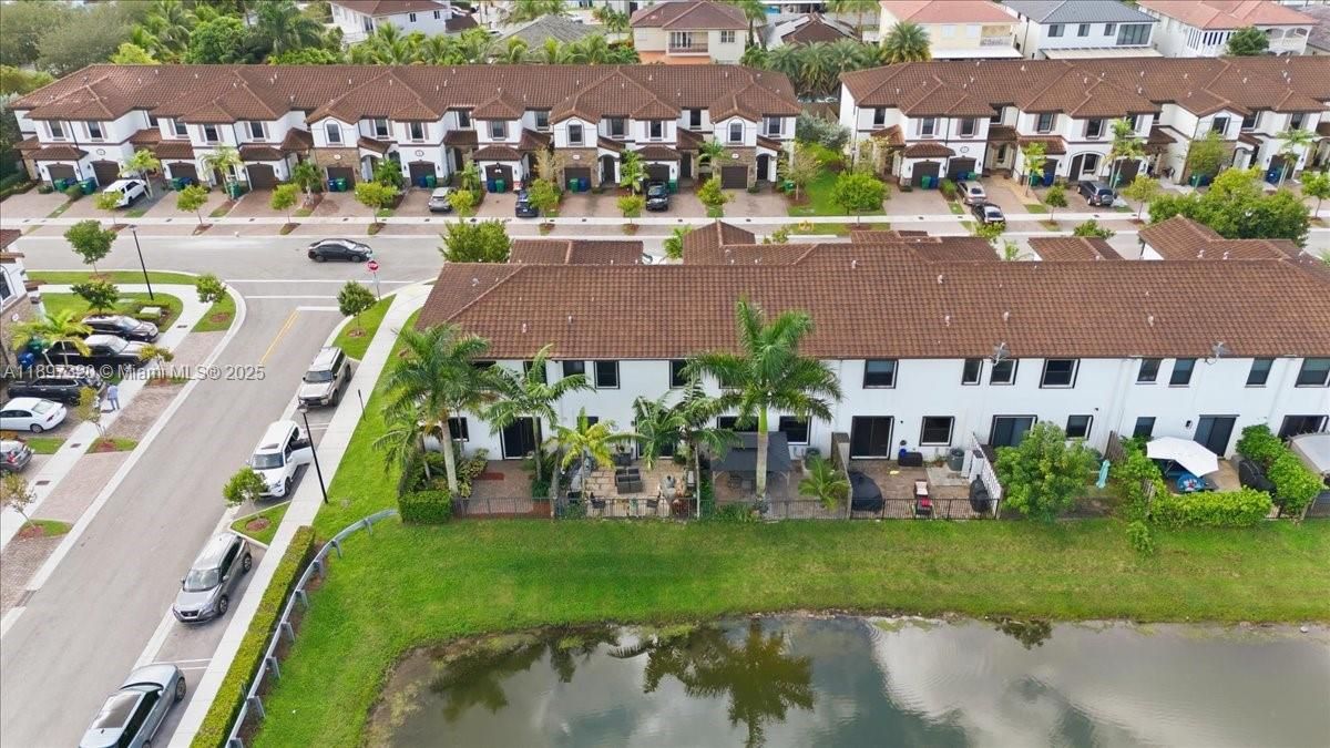 Active With Contract: $579,900 (5 beds, 2 baths, 1921 Square Feet)