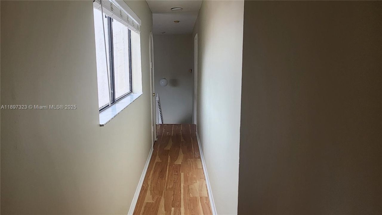 For Rent: $3,900 (4 beds, 3 baths, 2613 Square Feet)