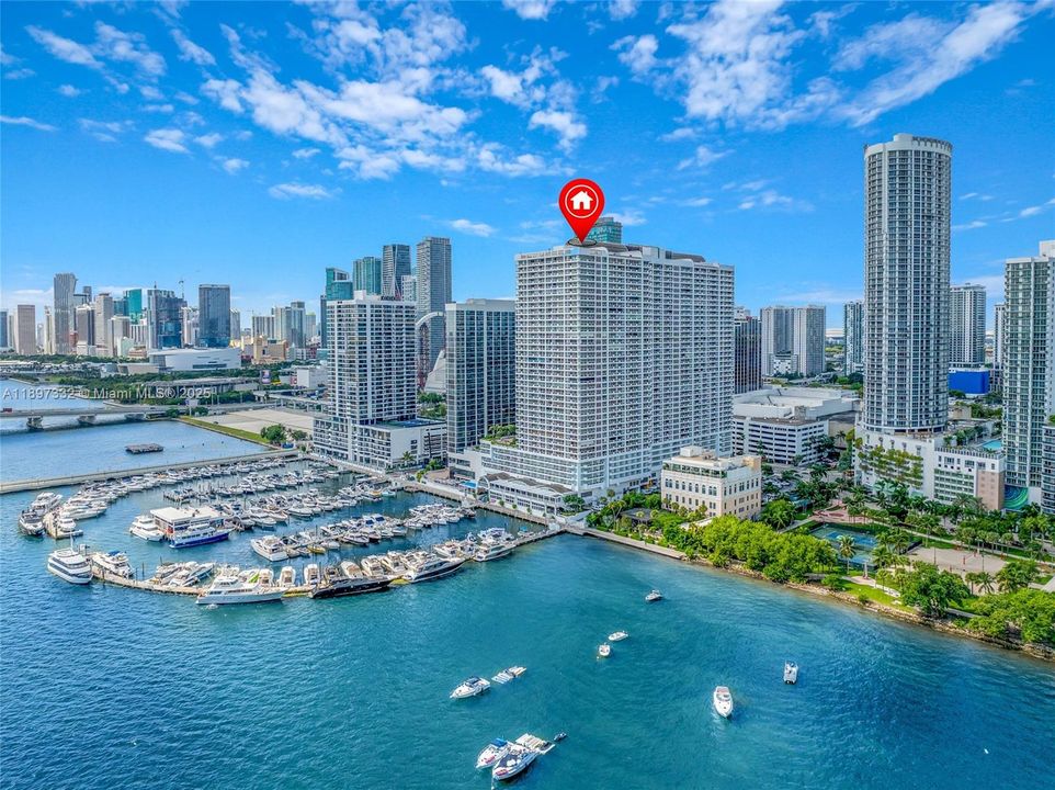 Active With Contract: $464,900 (1 beds, 1 baths, 1066 Square Feet)