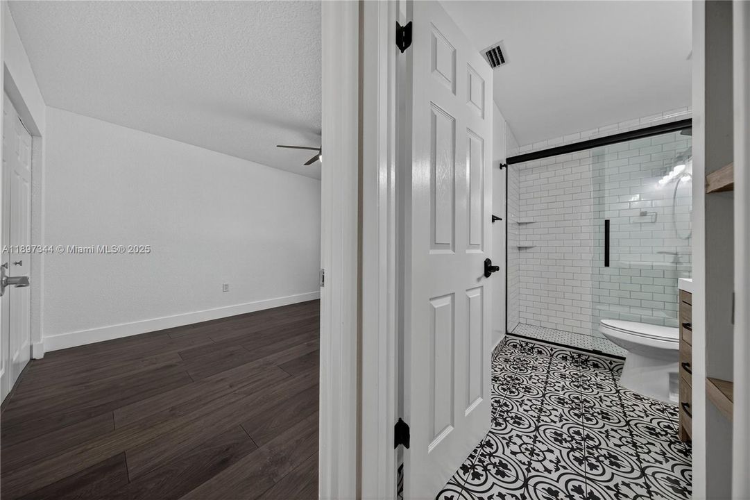 最近租的: $3,950 (3 贝兹, 2 浴室, 1546 平方英尺)