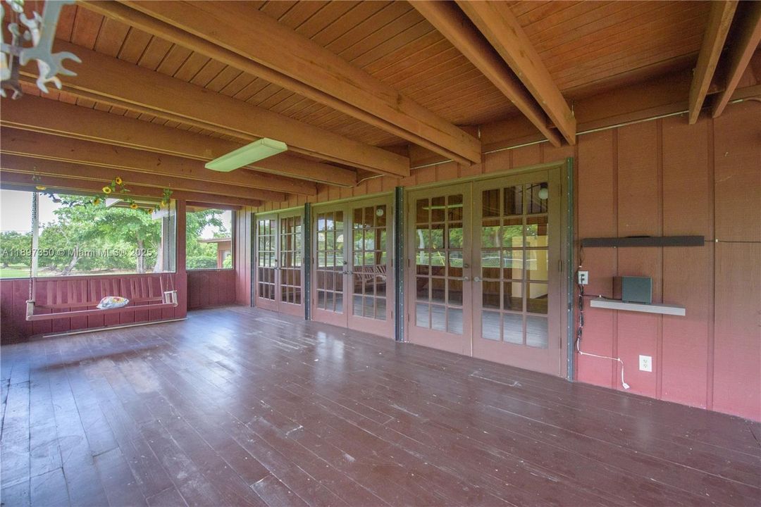 For Rent: $4,950 (3 beds, 3 baths, 3325 Square Feet)