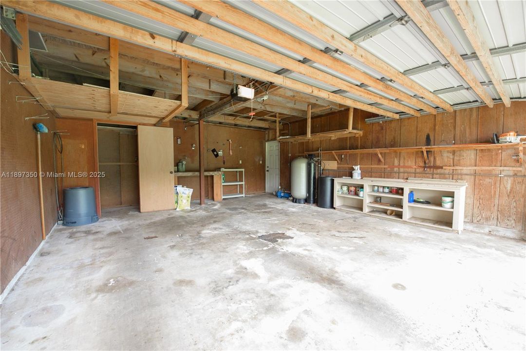 For Rent: $4,950 (3 beds, 3 baths, 3325 Square Feet)