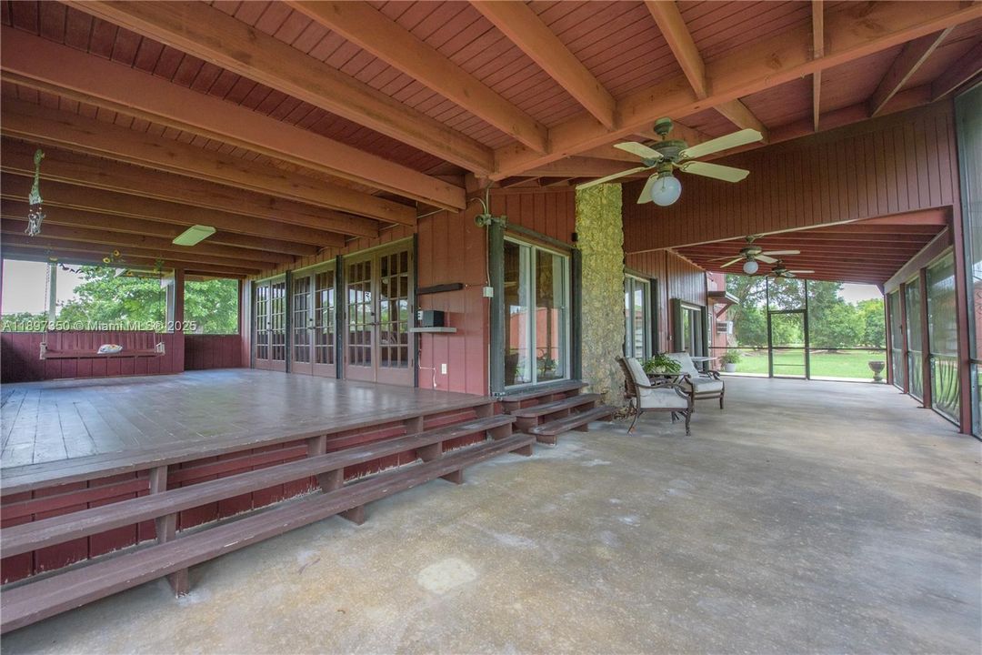 For Rent: $4,950 (3 beds, 3 baths, 3325 Square Feet)