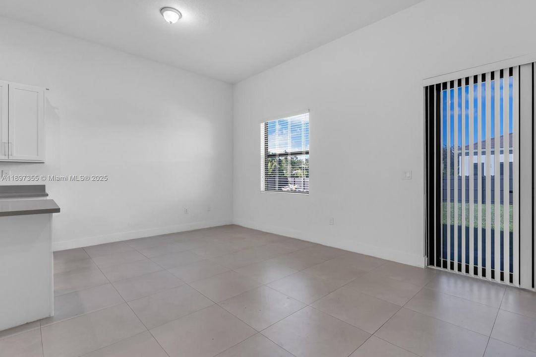 Active With Contract: $750,000 (4 beds, 3 baths, 2088 Square Feet)