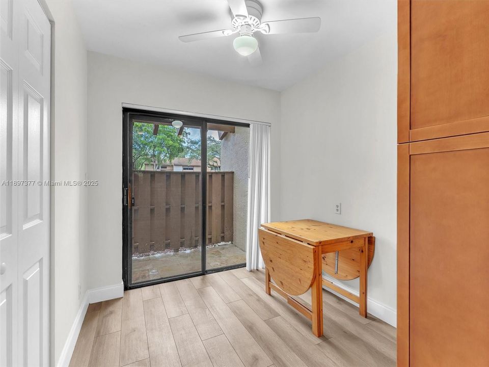 For Sale: $378,999 (3 beds, 2 baths, 1547 Square Feet)