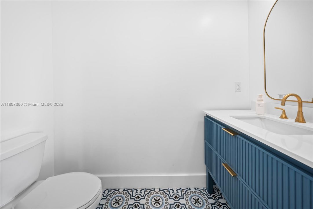 Active With Contract: $795,000 (4 beds, 2 baths, 2012 Square Feet)