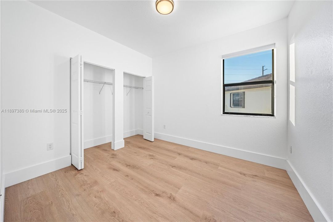 Active With Contract: $795,000 (4 beds, 2 baths, 2012 Square Feet)