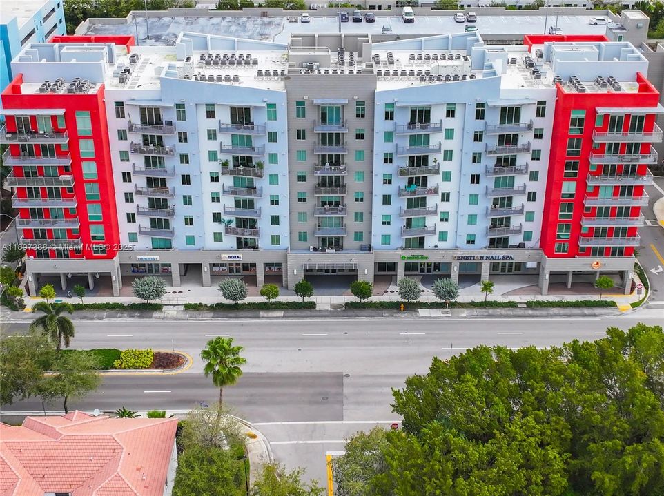 На продажу: $345,000 (1 спален, 2 ванн, 989 Квадратных фут)