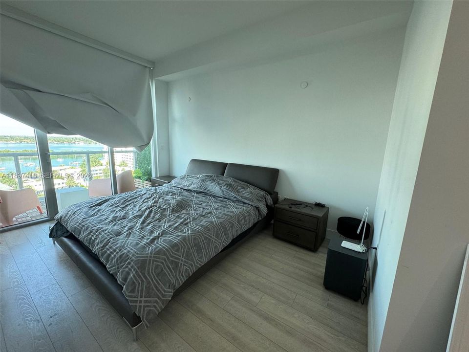 На продажу: $575,000 (2 спален, 2 ванн, 1113 Квадратных фут)
