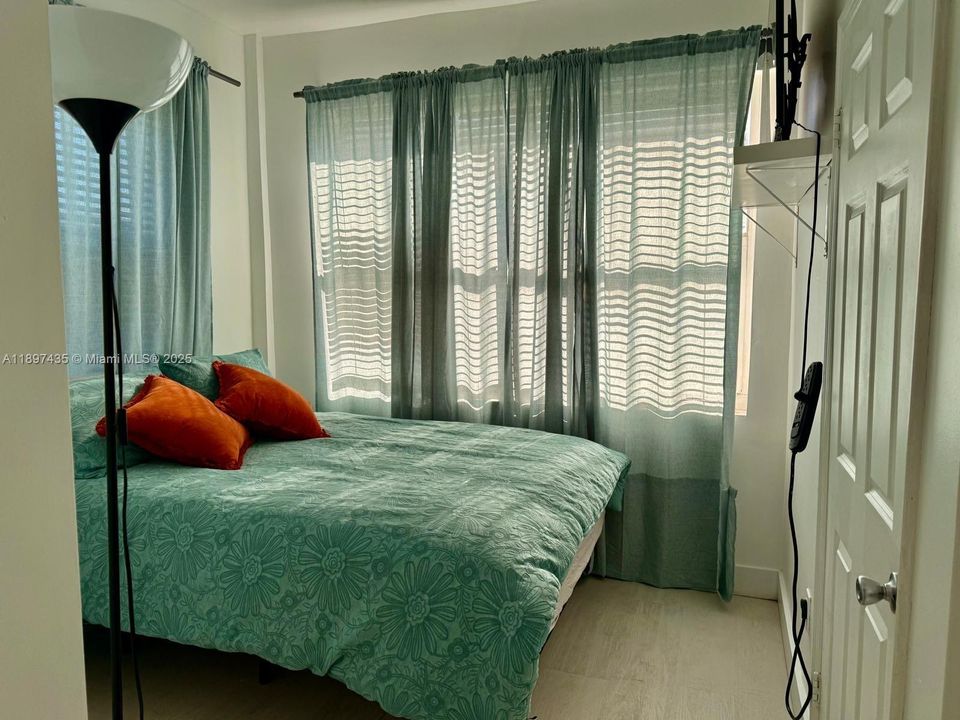 En Venta: $360,000 (2 camas, 2 baños, 680 Pies cuadrados)