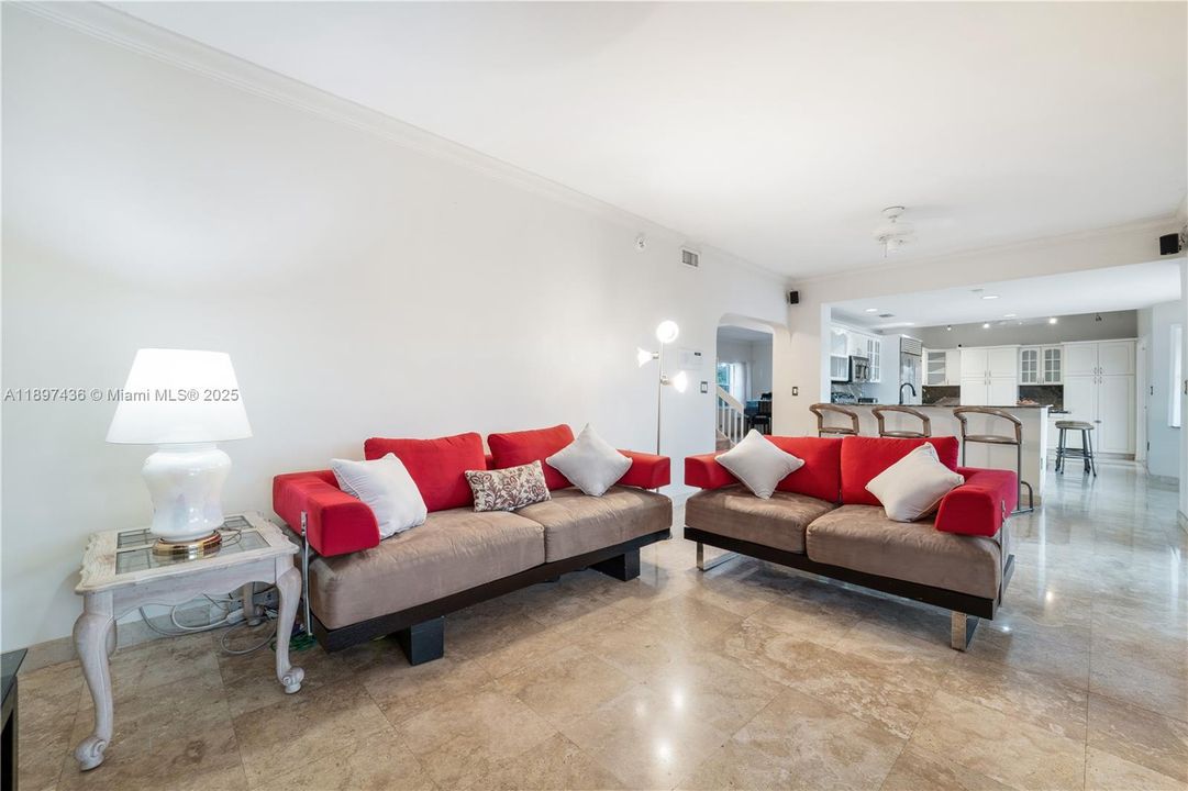 Active With Contract: $755,000 (3 beds, 2 baths, 1985 Square Feet)