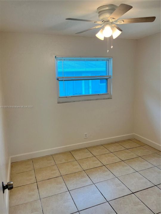 Recently Rented: $1,795 (2 beds, 1 baths, 4478 Square Feet)