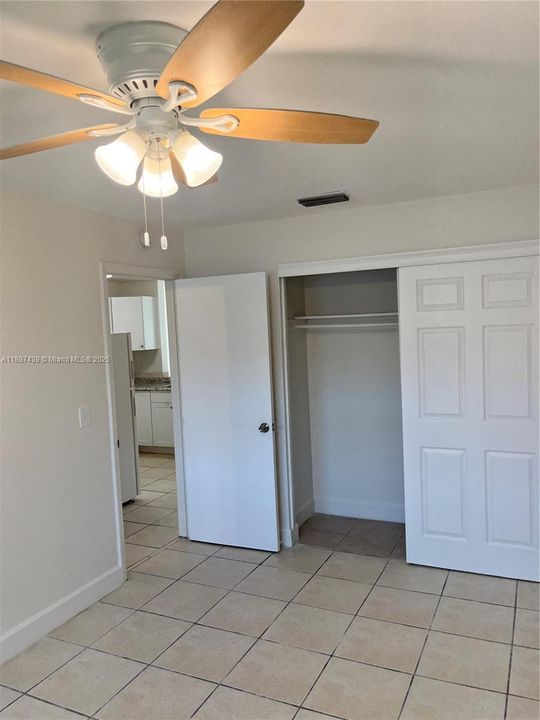 Recently Rented: $1,795 (2 beds, 1 baths, 4478 Square Feet)