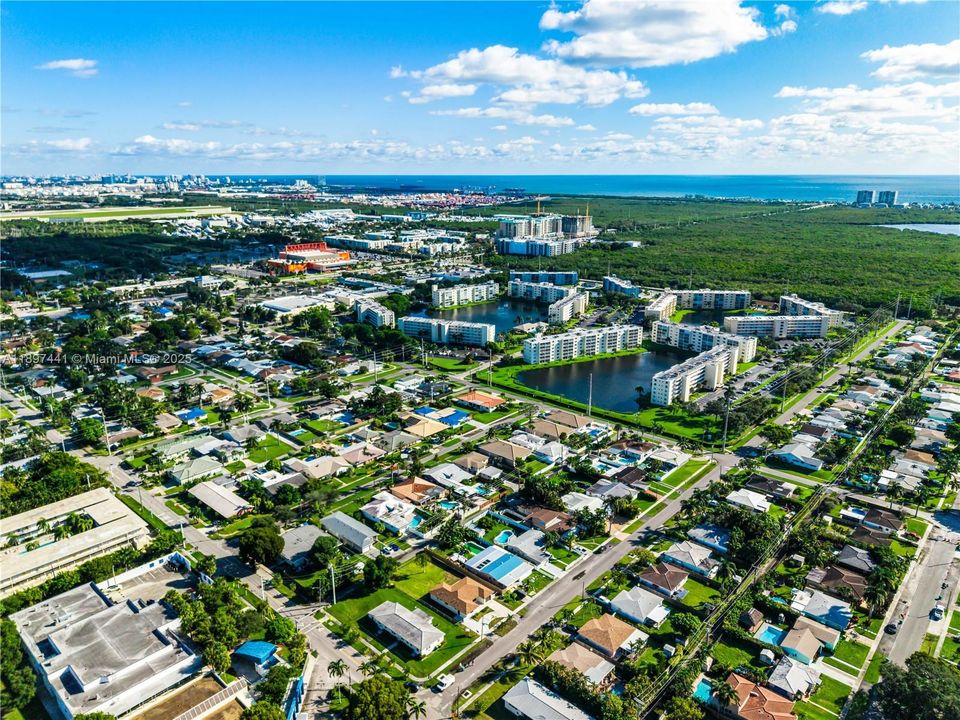 Recently Sold: $699,900 (3 beds, 2 baths, 1510 Square Feet)