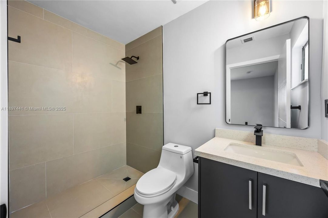 Recently Sold: $699,900 (3 beds, 2 baths, 1510 Square Feet)