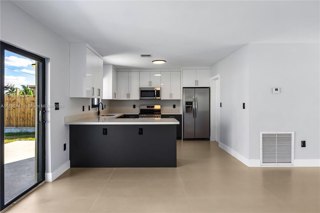 Recently Sold: $699,900 (3 beds, 2 baths, 1510 Square Feet)