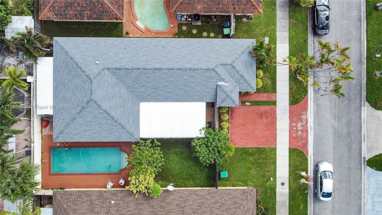 Недавно продано: $629,900 (3 спален, 2 ванн, 1676 Квадратных фут)