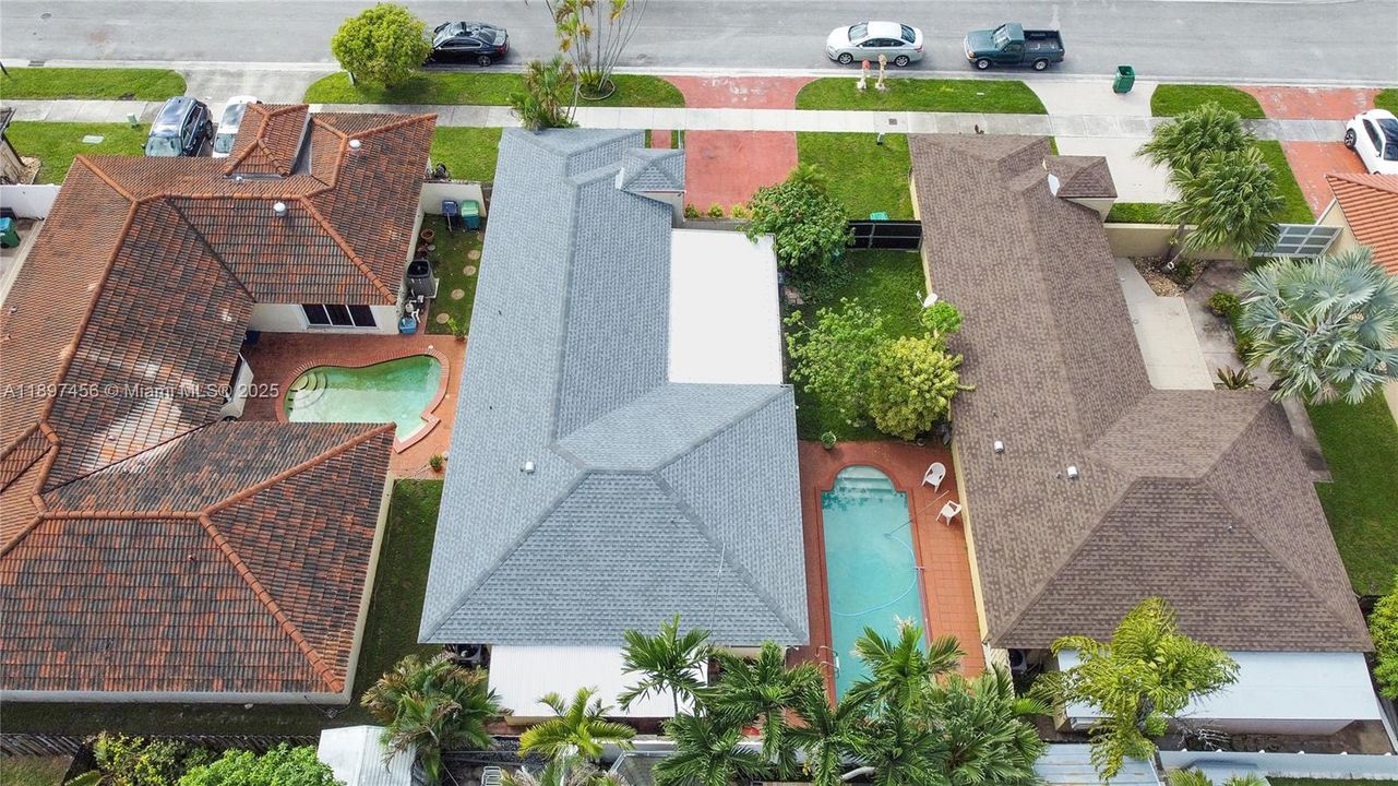 Недавно продано: $629,900 (3 спален, 2 ванн, 1676 Квадратных фут)