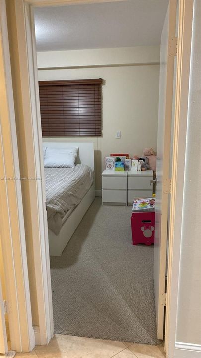 For Rent: $2,800 (2 beds, 2 baths, 1241 Square Feet)