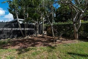 For Sale: $845,000 (5 beds, 2 baths, 2135 Square Feet)