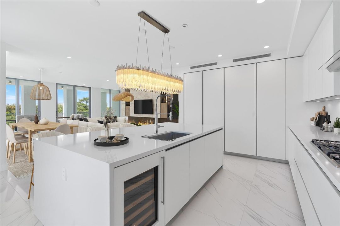 15-495 E Royal Palm Road #402 Boca Raton