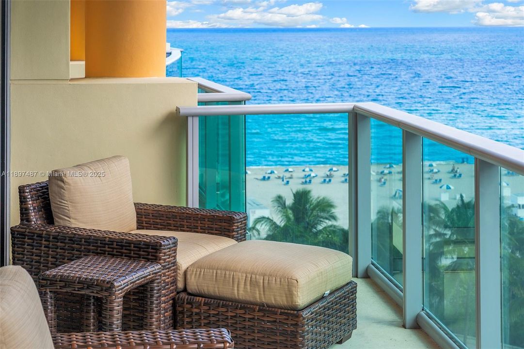 出租: $25,000 (2 贝兹, 2 浴室, 1550 平方英尺)