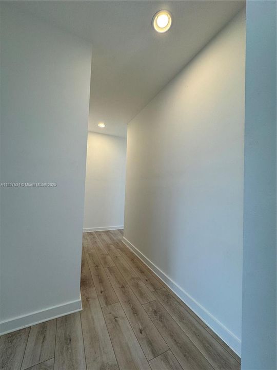 待售: $325,000 (3 贝兹, 2 浴室, 1260 平方英尺)