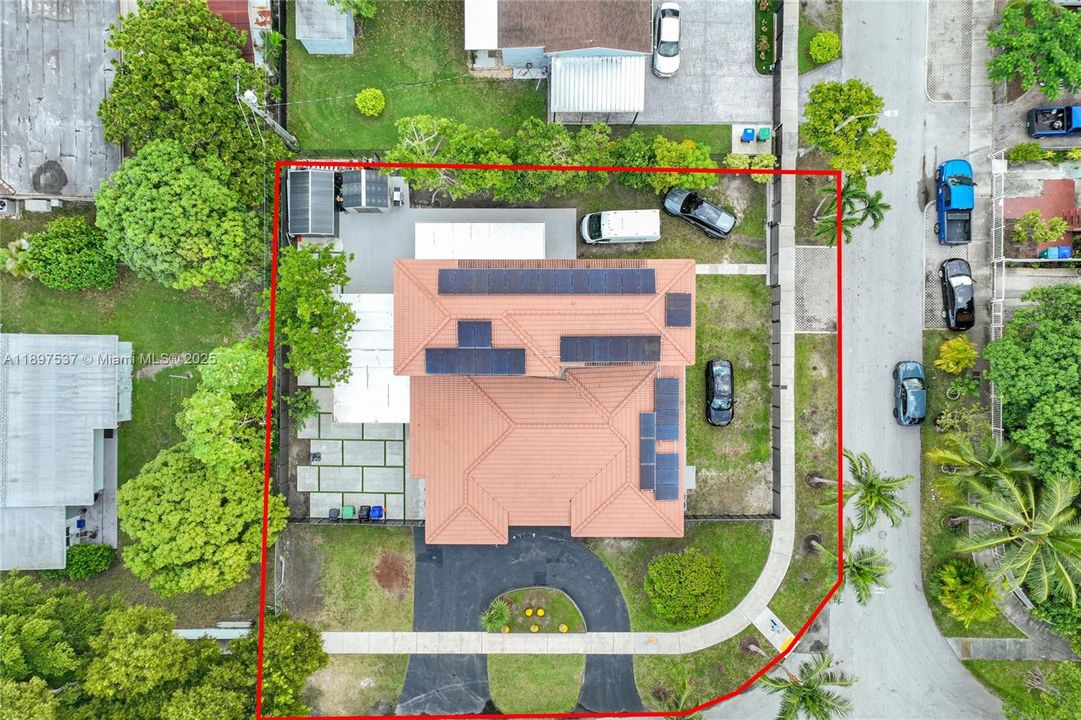 待售: $1,700,000 (7 贝兹, 5 浴室, 4073 平方英尺)