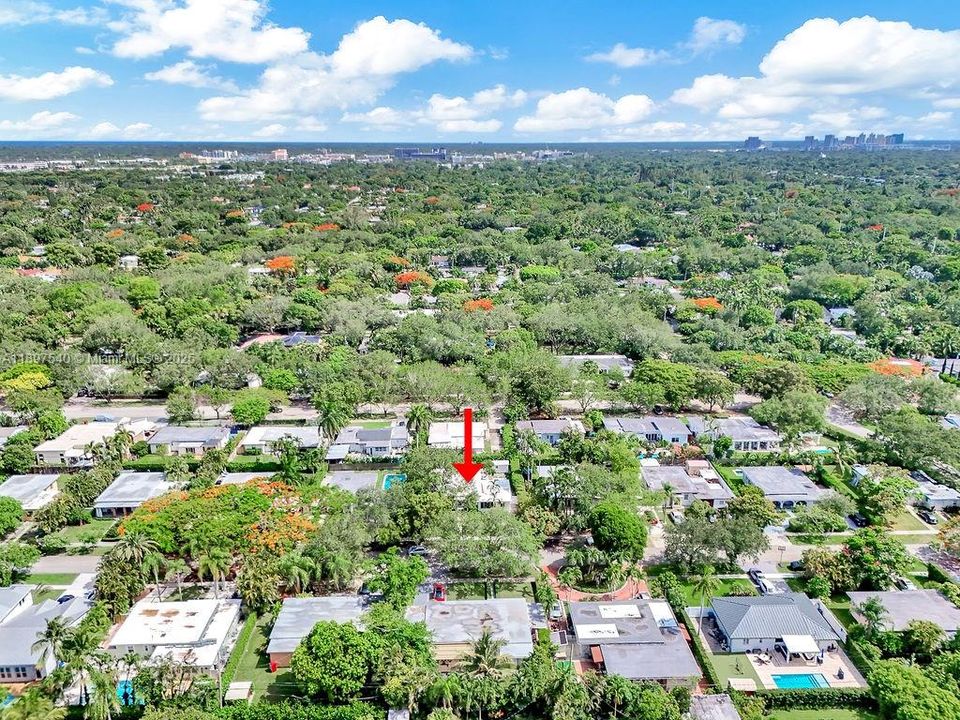 Recently Rented: $4,200 (4 beds, 2 baths, 1064 Square Feet)