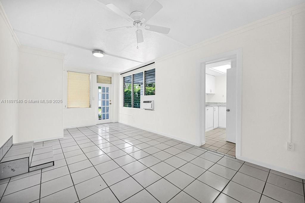 Recently Rented: $4,200 (4 beds, 2 baths, 1064 Square Feet)