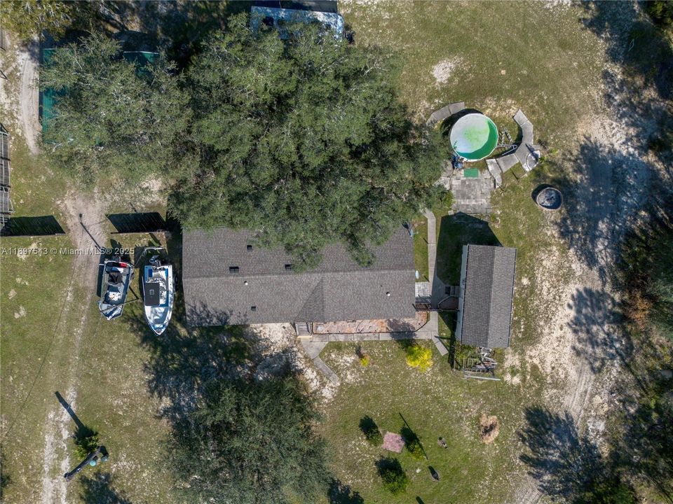 For Sale: $220,000 (3 beds, 2 baths, 1640 Square Feet)