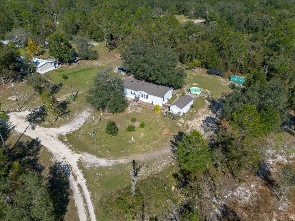 For Sale: $220,000 (3 beds, 2 baths, 1640 Square Feet)