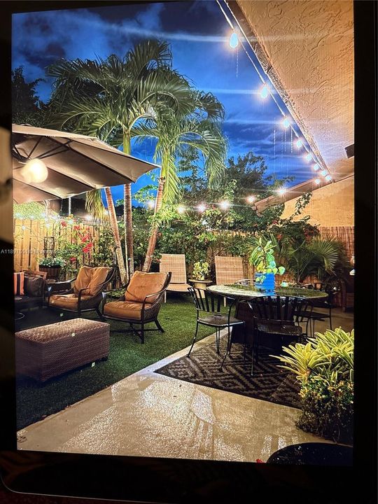 Recently Rented: $3,700 (3 beds, 2 baths, 1727 Square Feet)