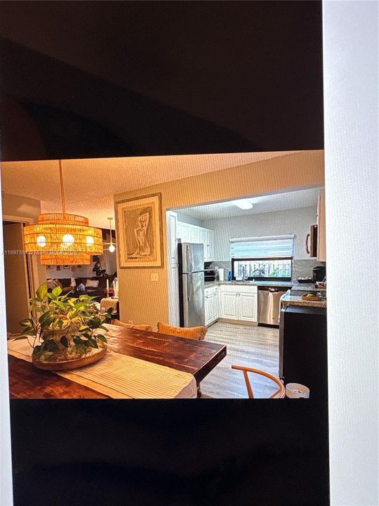 Recently Rented: $3,700 (3 beds, 2 baths, 1727 Square Feet)