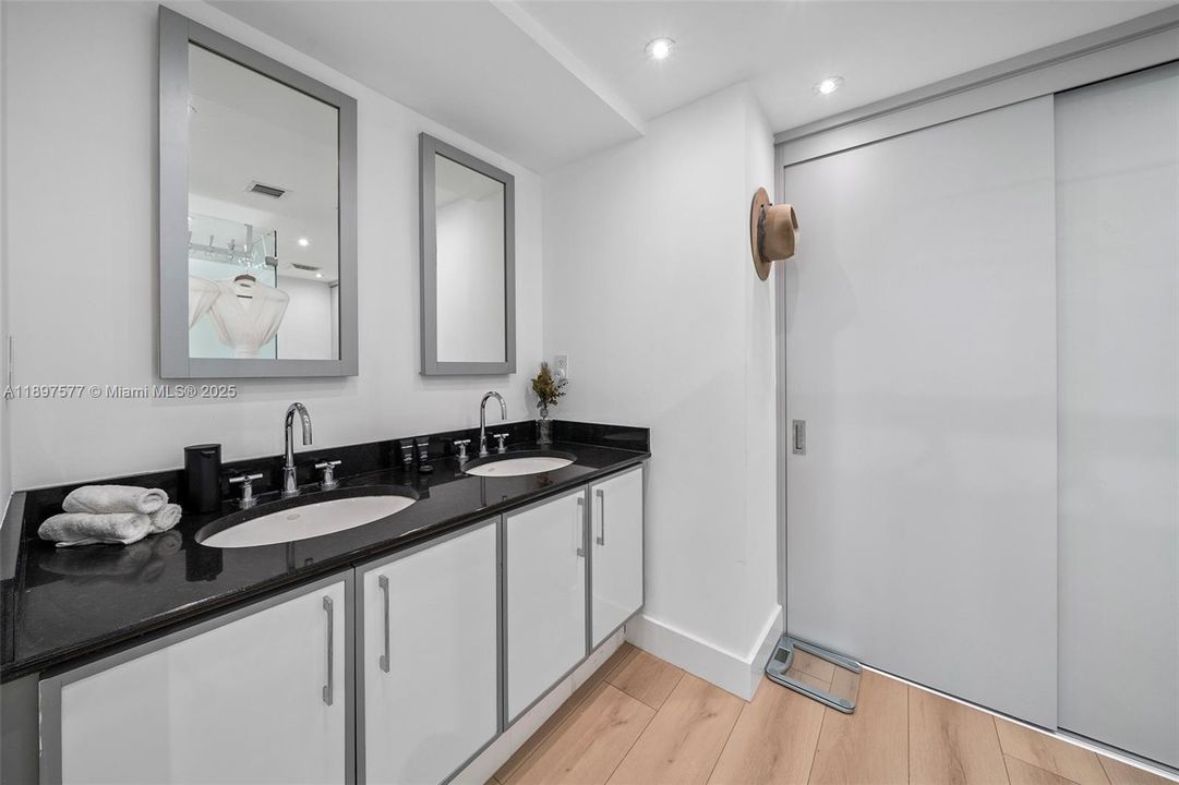 En Renta: $46,000 (2 camas, 2 baños, 1331 Pies cuadrados)