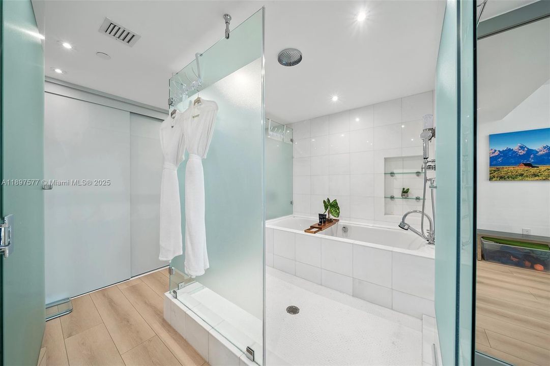 En Renta: $46,000 (2 camas, 2 baños, 1331 Pies cuadrados)